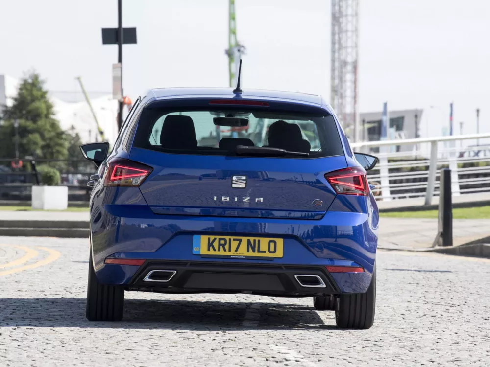 Автомобиль SEAT Ibiza V Хэтчбек (5 дверей)