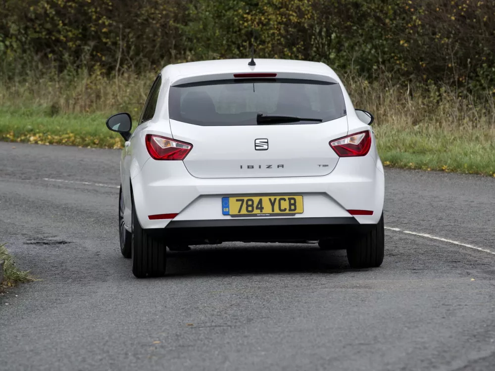 Автомобиль SEAT Ibiza IV Рестайлинг 2 Хэтчбек (3 двери)