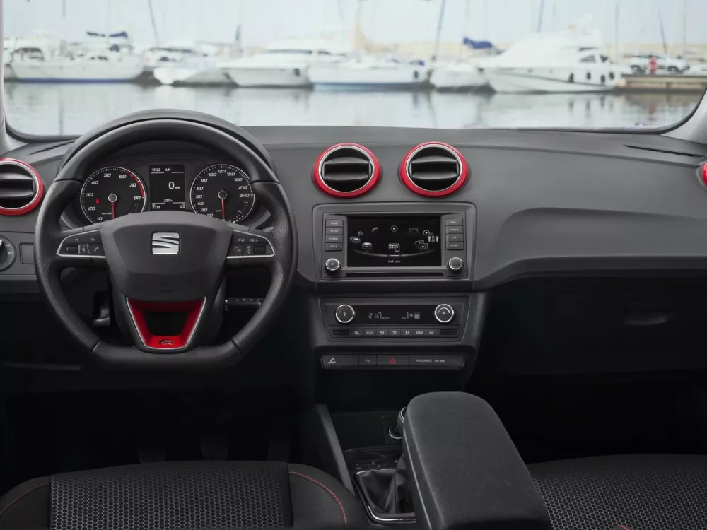Автомобиль SEAT Ibiza IV Рестайлинг 2 Хэтчбек (3 двери)