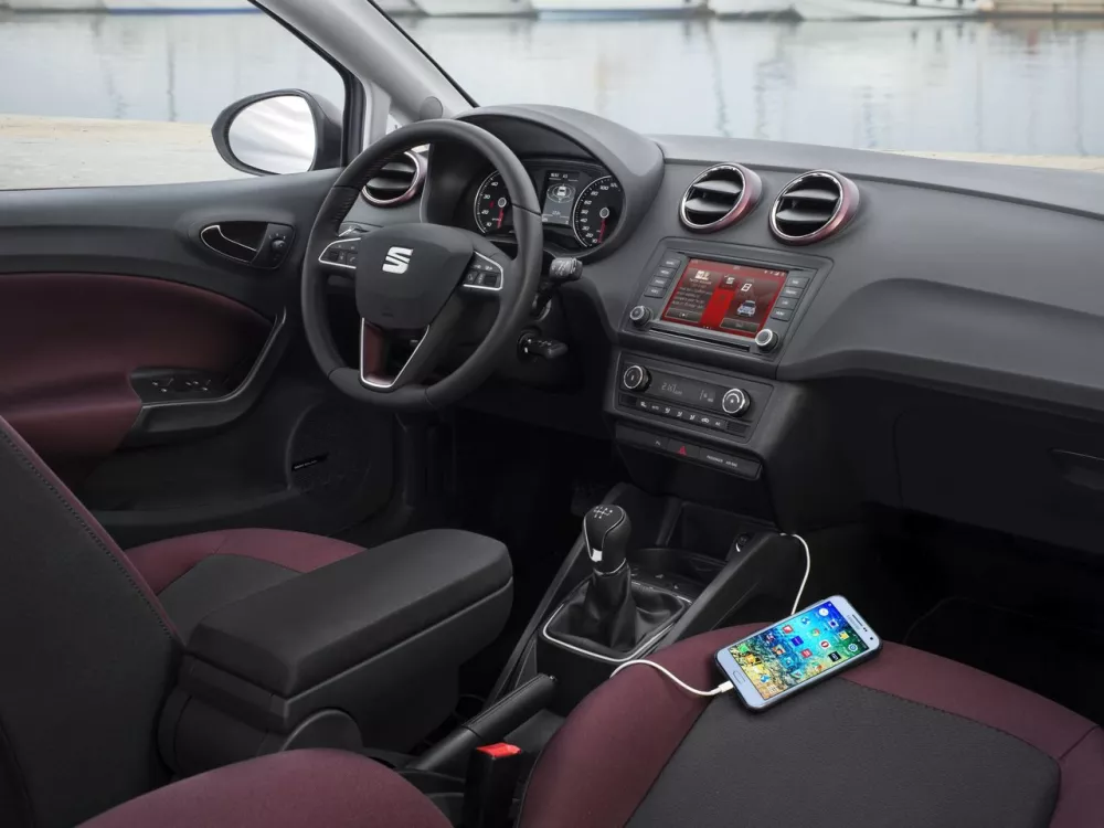 Автомобиль SEAT Ibiza IV Рестайлинг 2 Хэтчбек (3 двери)