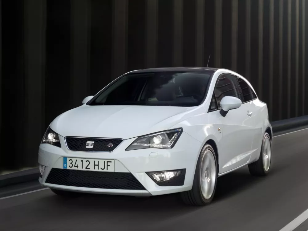 Автомобиль SEAT Ibiza IV Рестайлинг Хэтчбек (3 двери)