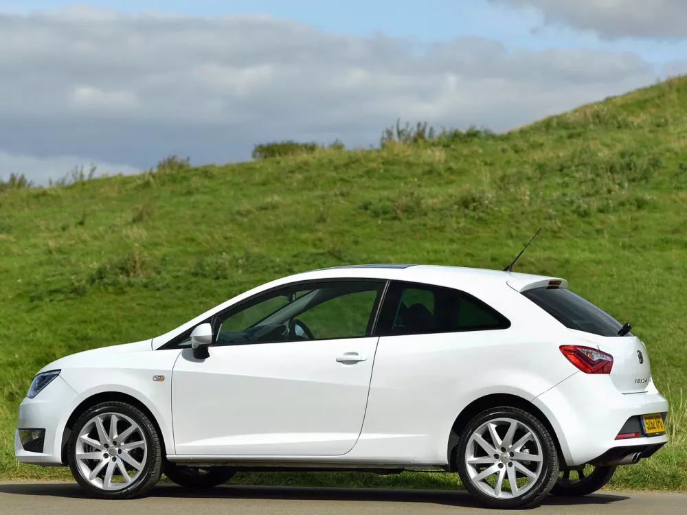Автомобиль SEAT Ibiza IV Рестайлинг Хэтчбек (3 двери)