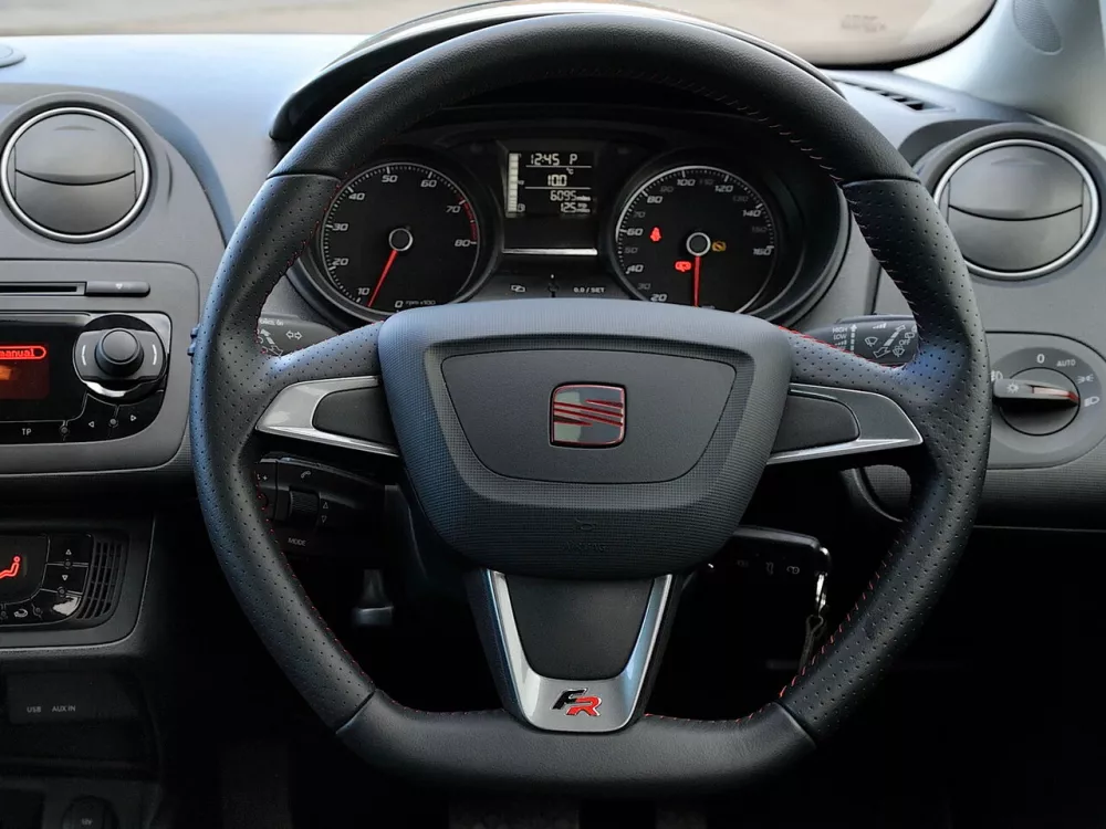 Автомобиль SEAT Ibiza IV Рестайлинг Универсал (5 дверей)