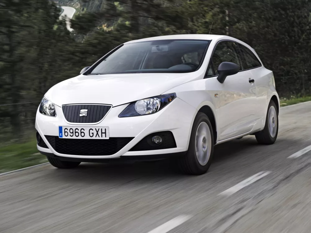 Автомобиль SEAT Ibiza IV Хэтчбек (3 двери)