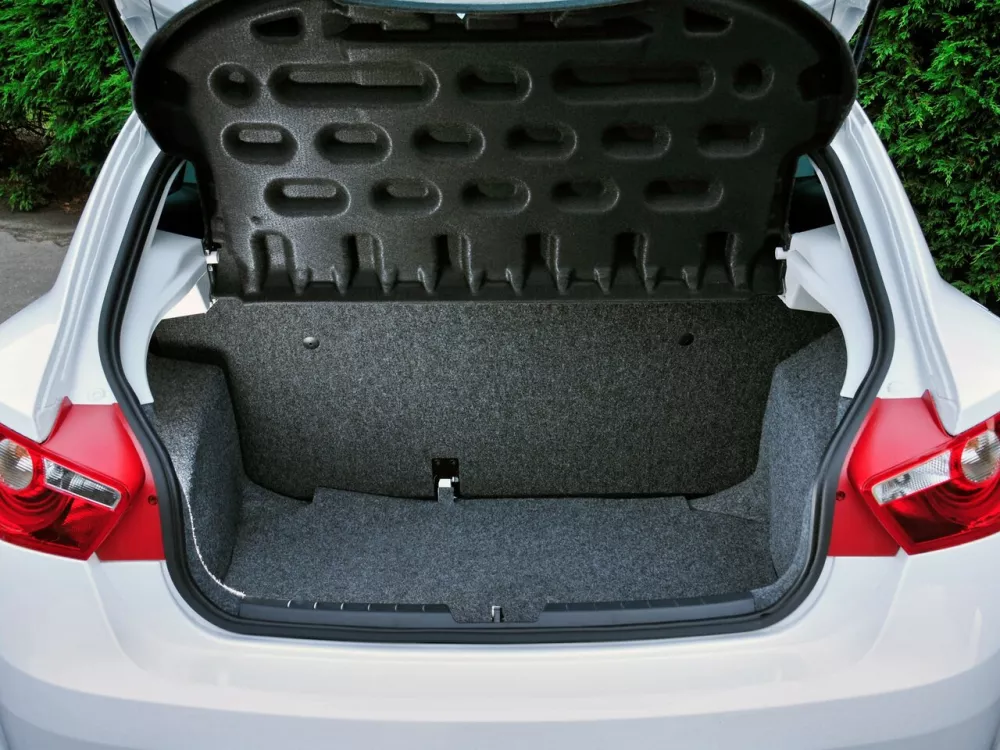Автомобиль SEAT Ibiza IV Хэтчбек (3 двери)