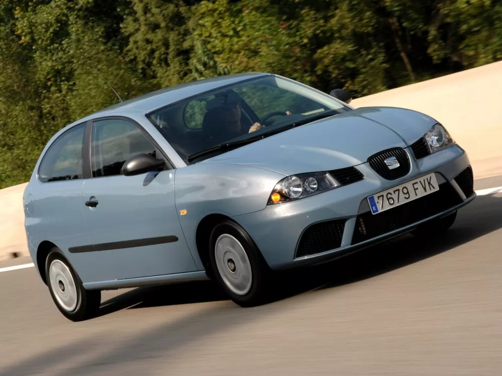 Автомобиль SEAT Ibiza III Рестайлинг Хэтчбек (3 двери)