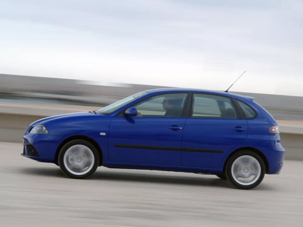 Автомобиль SEAT Ibiza III Хэтчбек (5 дверей)