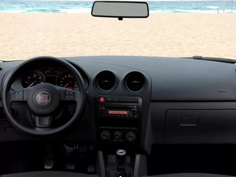 Автомобиль SEAT Ibiza III Хэтчбек (5 дверей)