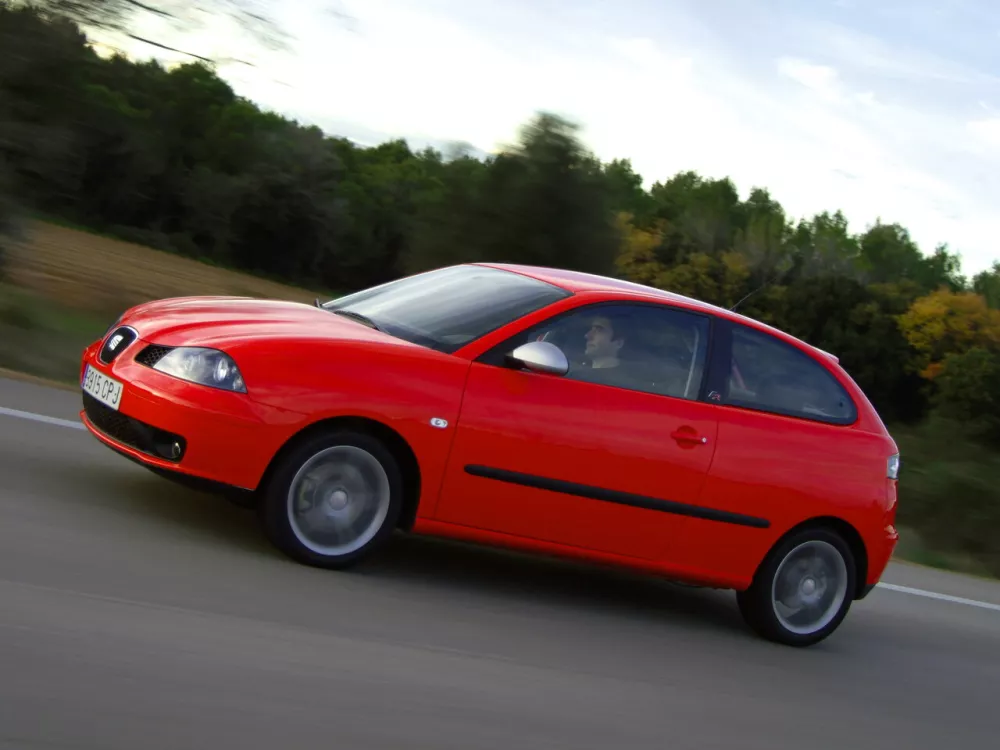 Автомобиль SEAT Ibiza III Хэтчбек (3 двери)