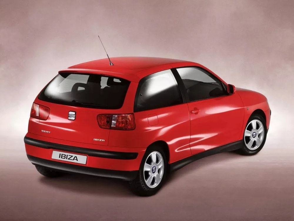 Автомобиль SEAT Ibiza II Рестайлинг Хэтчбек (3 двери)