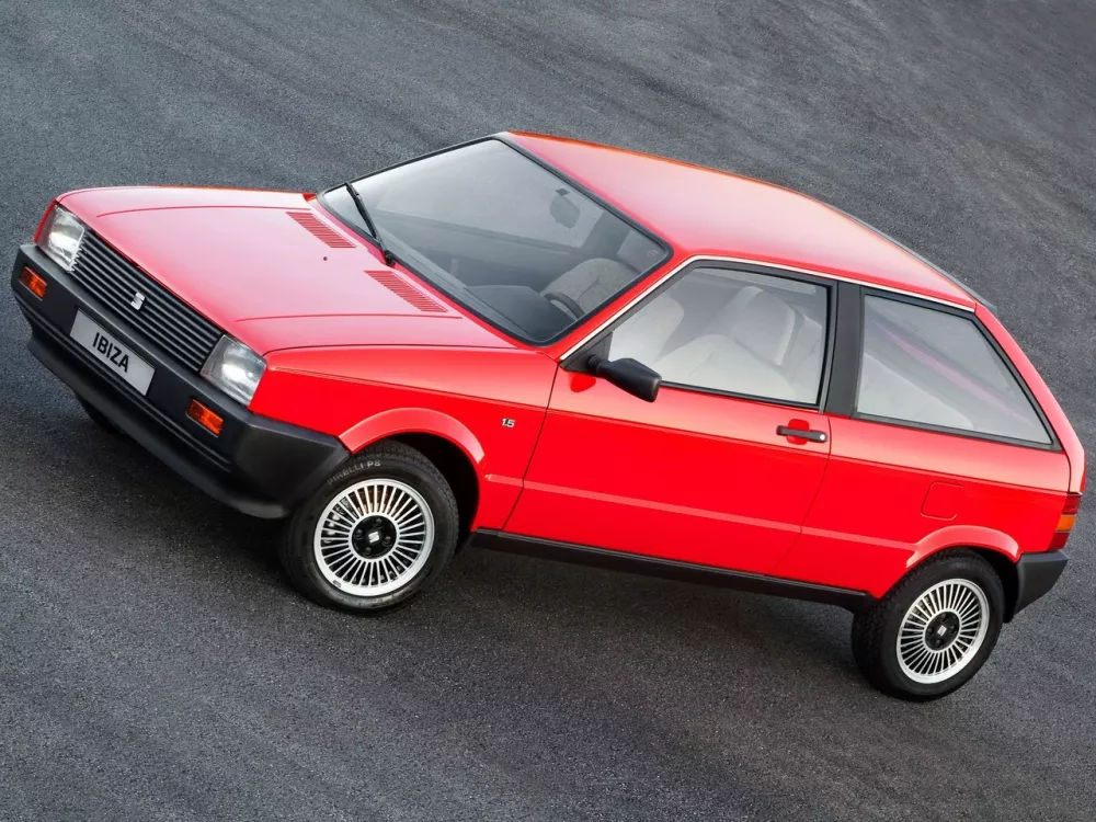 Автомобиль SEAT Ibiza I Хэтчбек (3 двери)