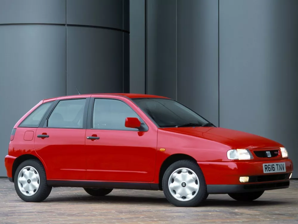 Автомобиль SEAT Ibiza II Хэтчбек (5 дверей)