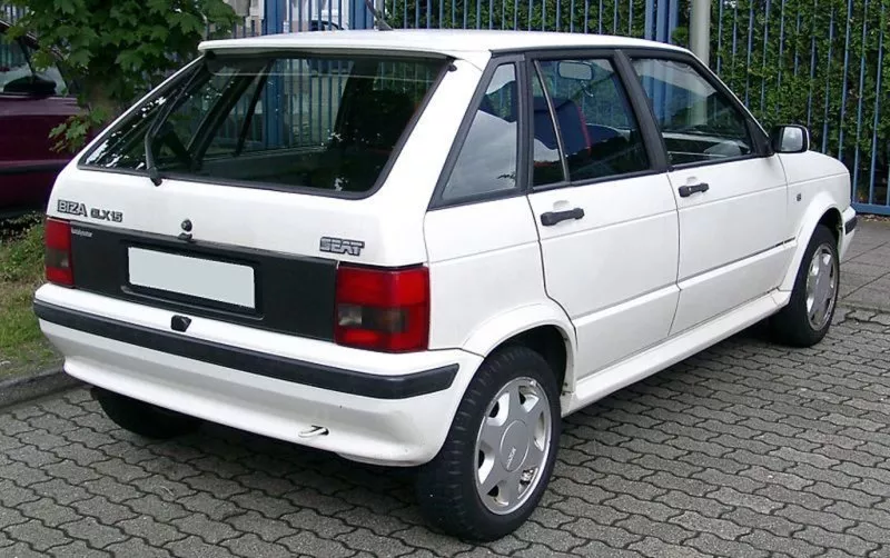 Автомобиль SEAT Ibiza I Хэтчбек (5 дверей)