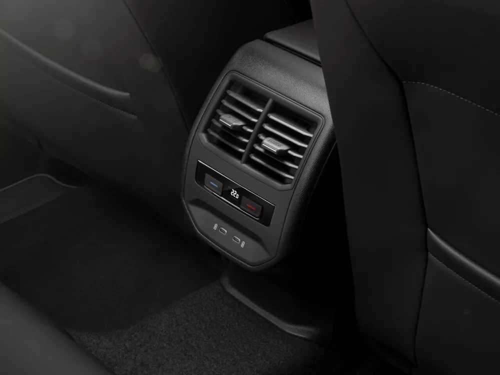 Автомобиль SEAT Leon IV Универсал (5 дверей)