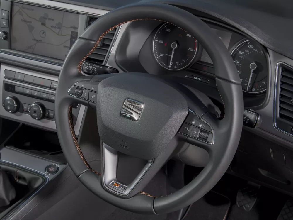 Автомобиль SEAT Leon III Рестайлинг Универсал (5 дверей)