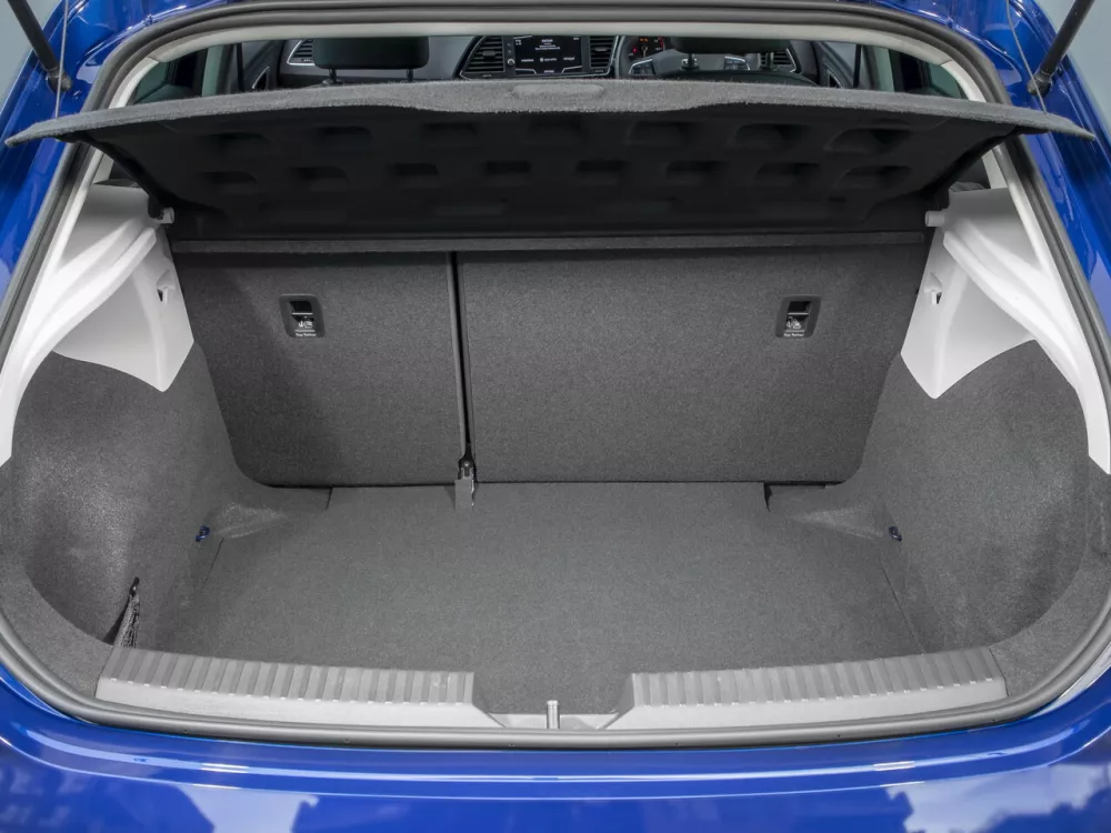 Автомобиль SEAT Leon III Рестайлинг Хэтчбек (5 дверей)