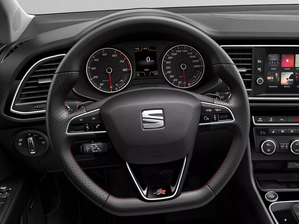 Автомобиль SEAT Leon III Рестайлинг Хэтчбек (5 дверей)