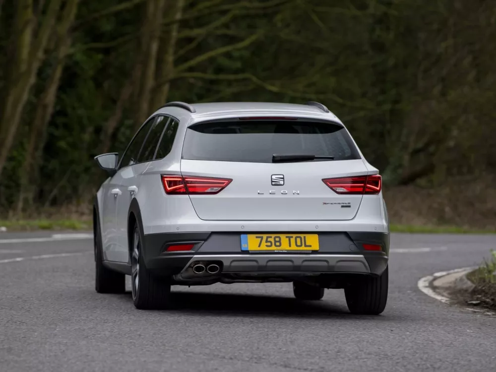 Автомобиль SEAT Leon III Рестайлинг Универсал (5 дверей) X-PERIENCE