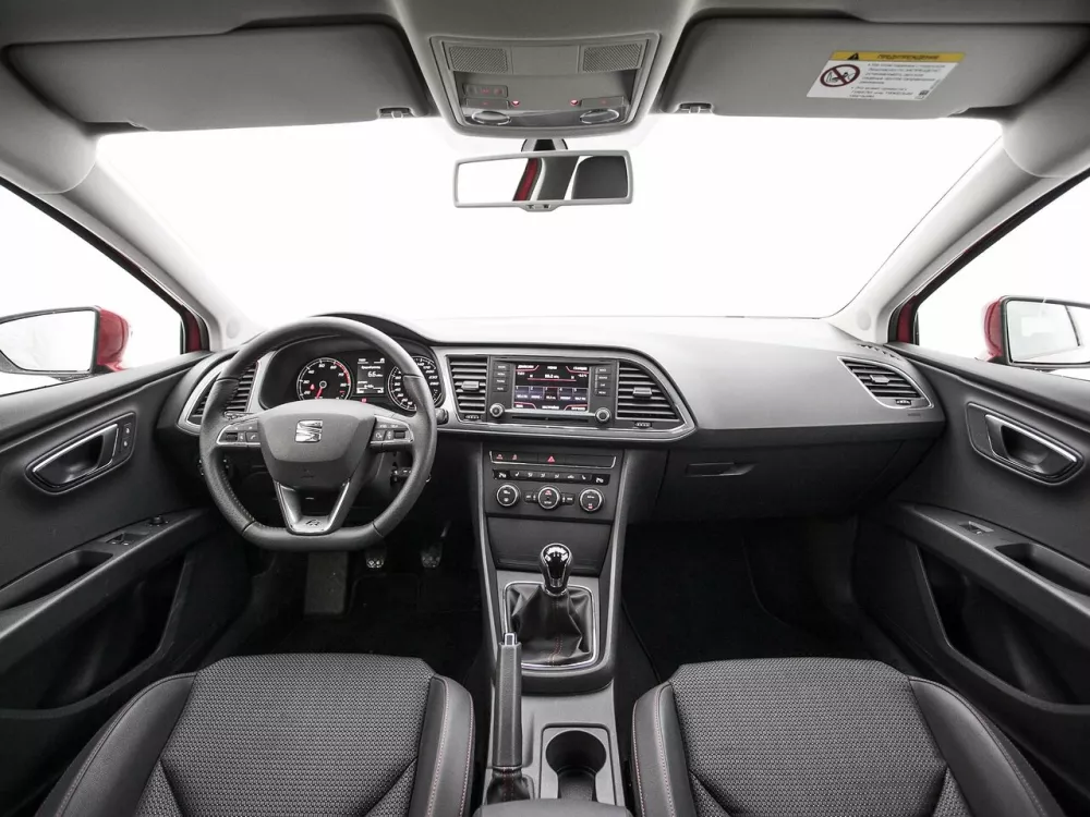 Автомобиль SEAT Leon III Хэтчбек (3 двери)