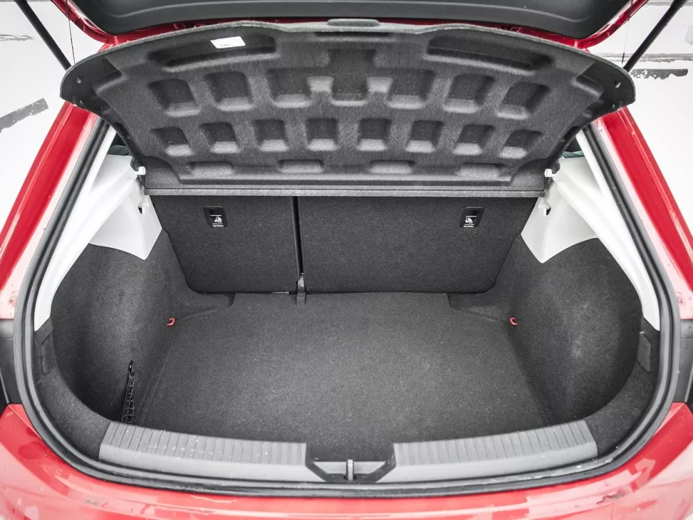 Автомобиль SEAT Leon III Хэтчбек (3 двери)