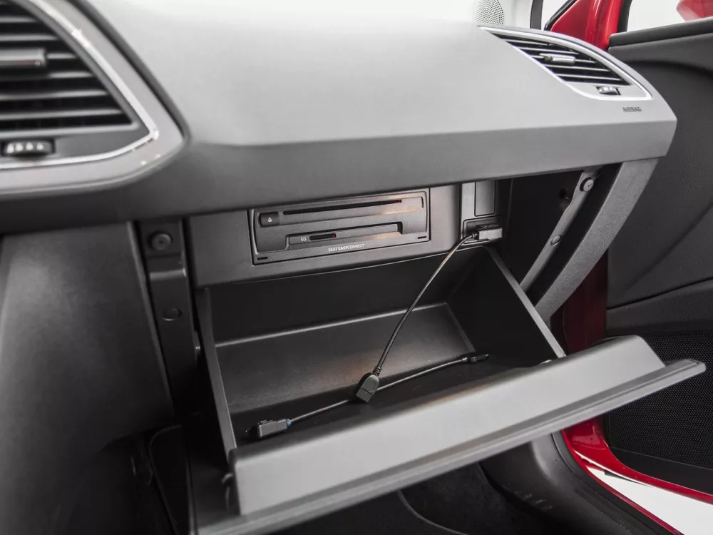 Автомобиль SEAT Leon III Хэтчбек (3 двери)