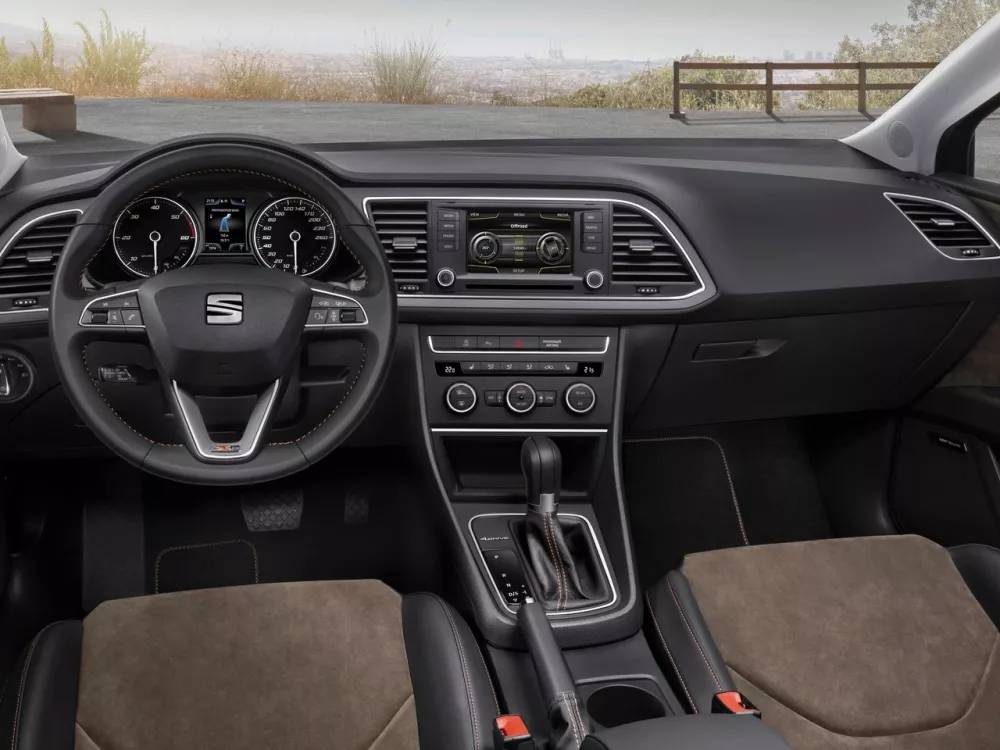 Автомобиль SEAT Leon III Универсал (5 дверей) X-PERIENCE