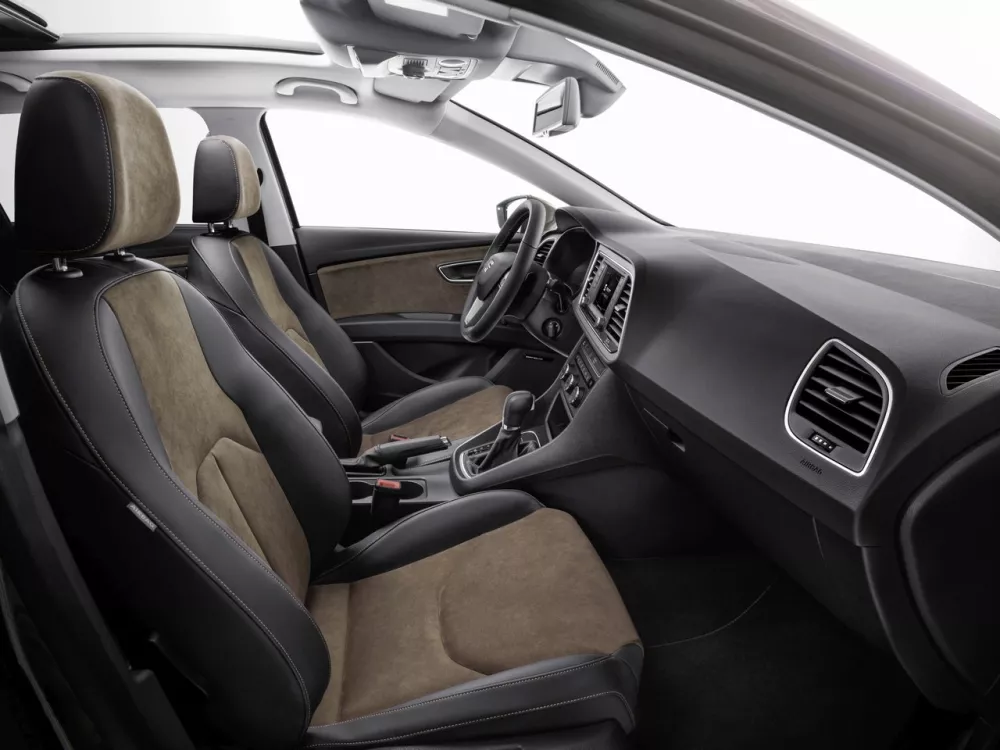 Автомобиль SEAT Leon III Универсал (5 дверей) X-PERIENCE