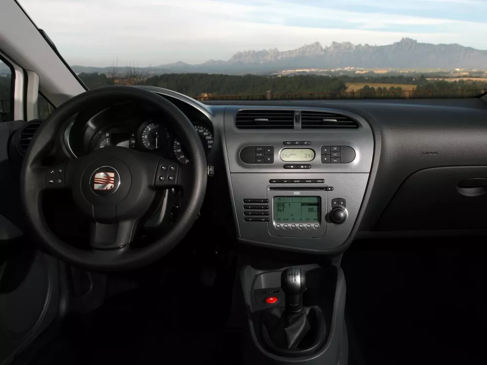 Автомобиль SEAT Leon II Хэтчбек (5 дверей)