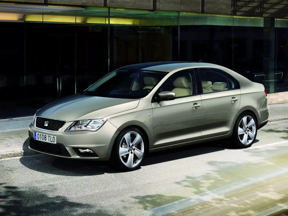 Автомобиль SEAT Toledo IV Лифтбек