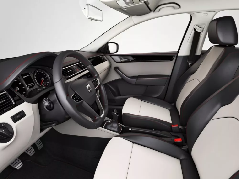 Автомобиль SEAT Toledo IV Лифтбек