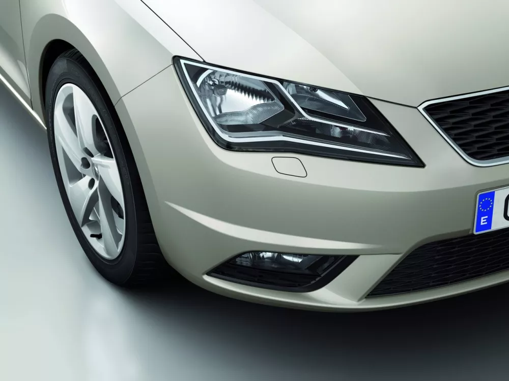 Автомобиль SEAT Toledo IV Лифтбек