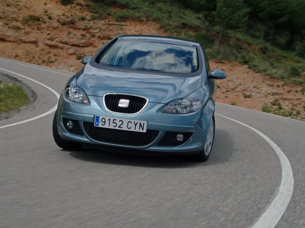 Автомобиль SEAT Toledo III Хэтчбек (5 дверей)