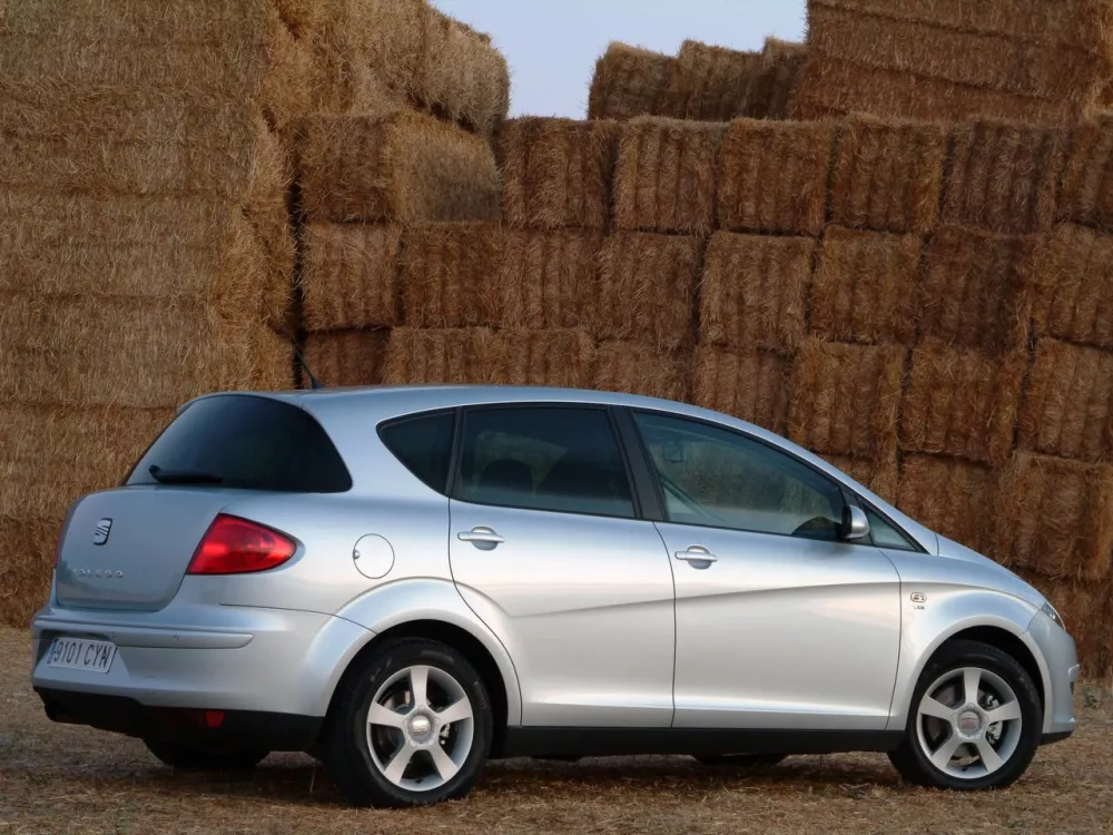 Автомобиль SEAT Toledo III Хэтчбек (5 дверей)