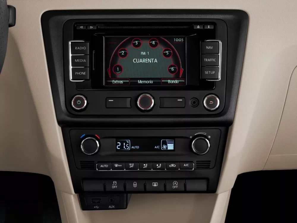 Автомобиль SEAT Toledo IV Лифтбек