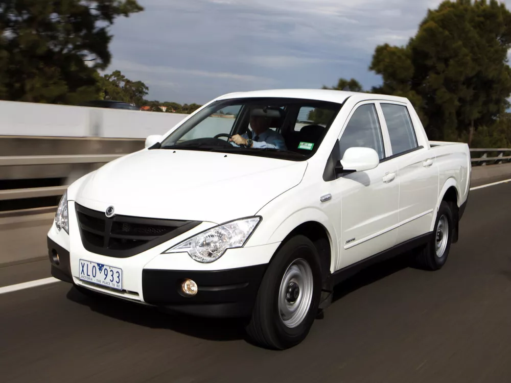 Автомобиль SsangYong Actyon Sports I Пикап Двойная кабина