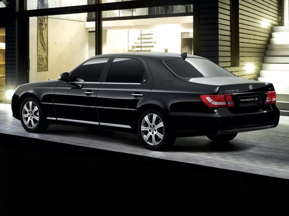 Автомобиль SsangYong Chairman I (H) Седан