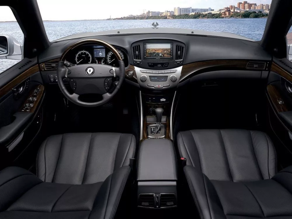 Автомобиль SsangYong Chairman I (H) Седан