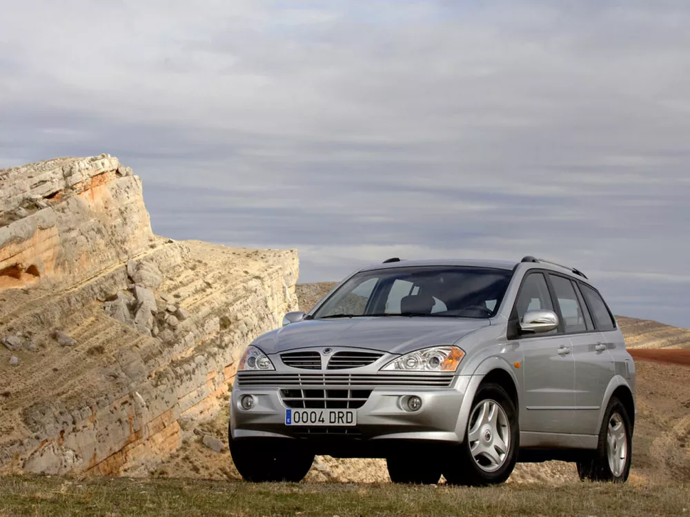 Автомобиль SsangYong Kyron I Внедорожник (5 дверей)