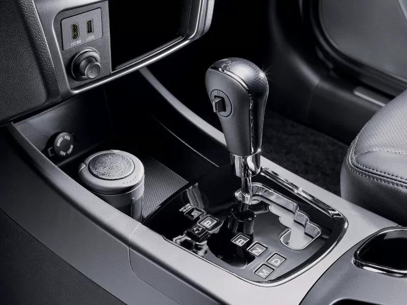 Автомобиль SsangYong Korando III Рестайлинг 2 Внедорожник (5 дверей)