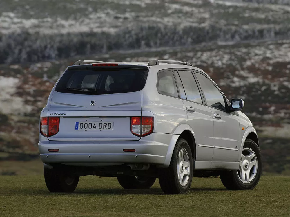Автомобиль SsangYong Kyron I Внедорожник (5 дверей)