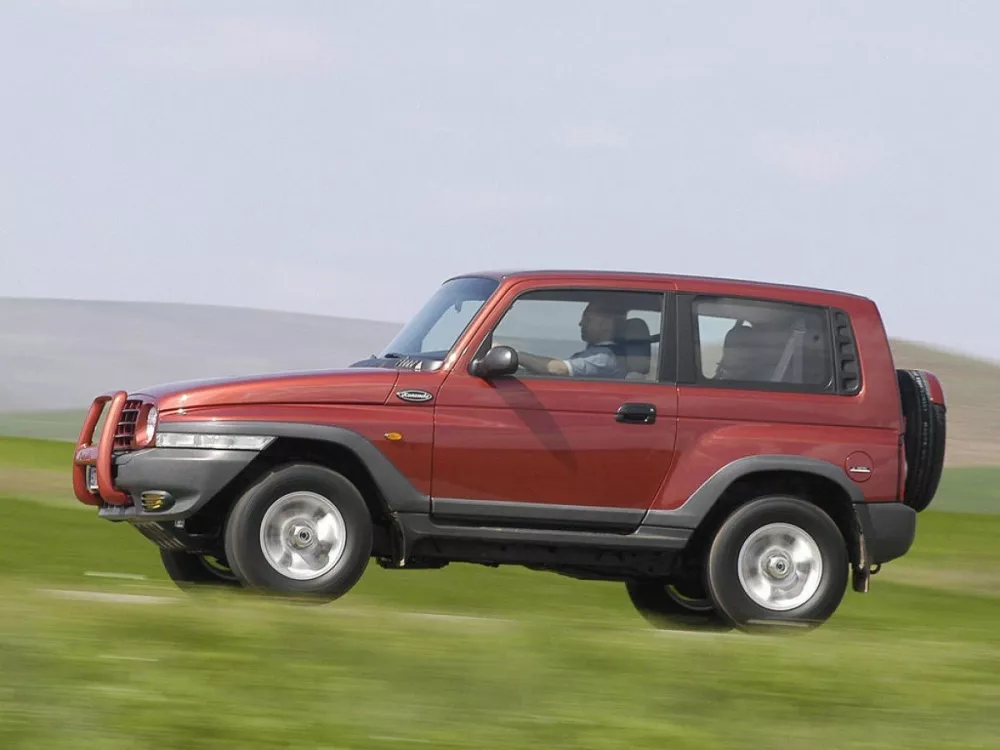 Автомобиль SsangYong Korando II Внедорожник (3 двери)