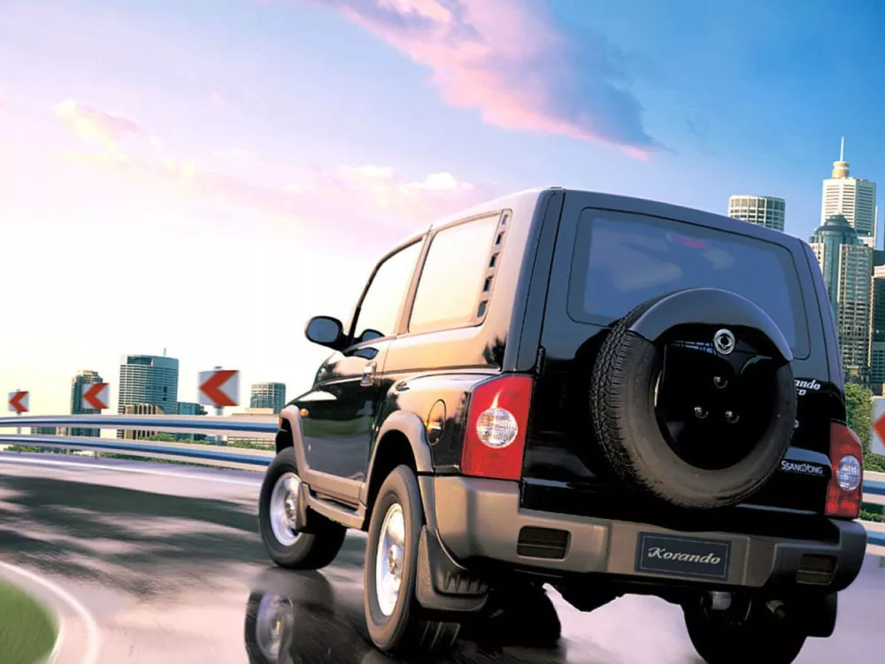 Автомобиль SsangYong Korando II Внедорожник (3 двери)