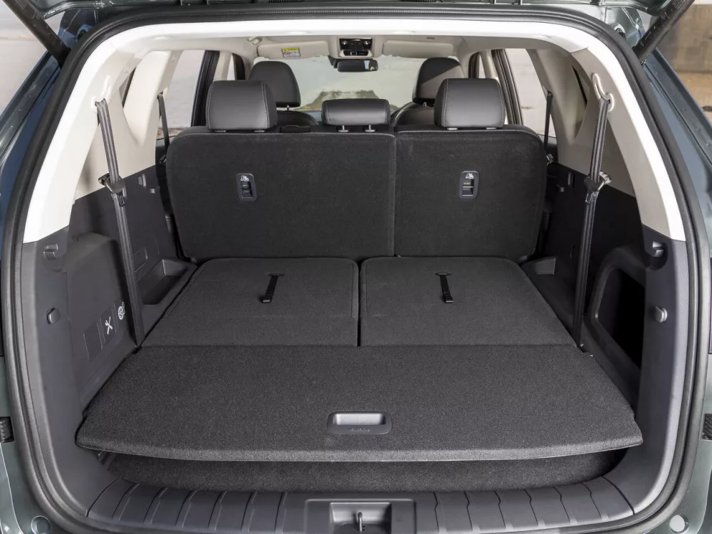 Автомобиль SsangYong Rexton IV Рестайлинг Внедорожник (5 дверей)