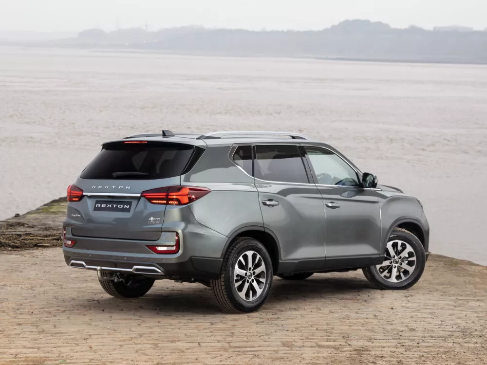 Автомобиль SsangYong Rexton IV Рестайлинг Внедорожник (5 дверей)