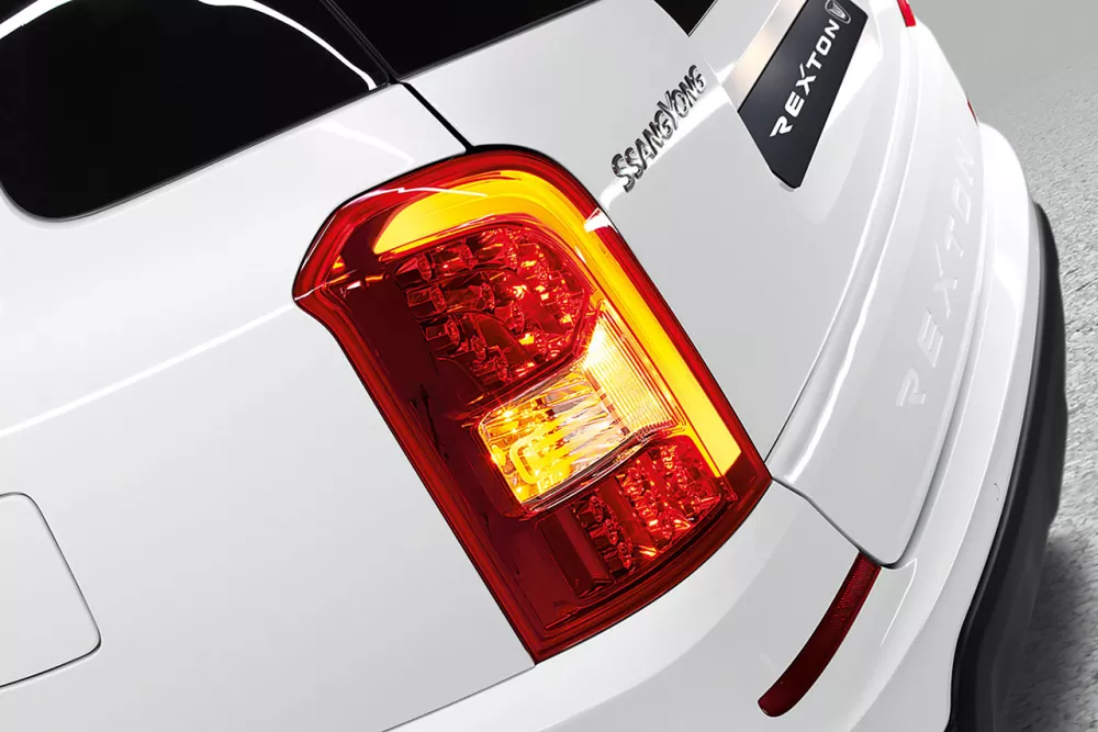 Автомобиль SsangYong Rexton III Внедорожник (5 дверей)