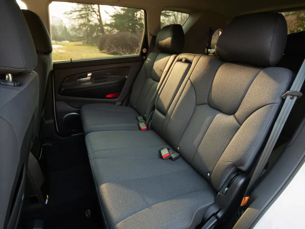 Автомобиль SsangYong Rexton III Внедорожник (5 дверей)