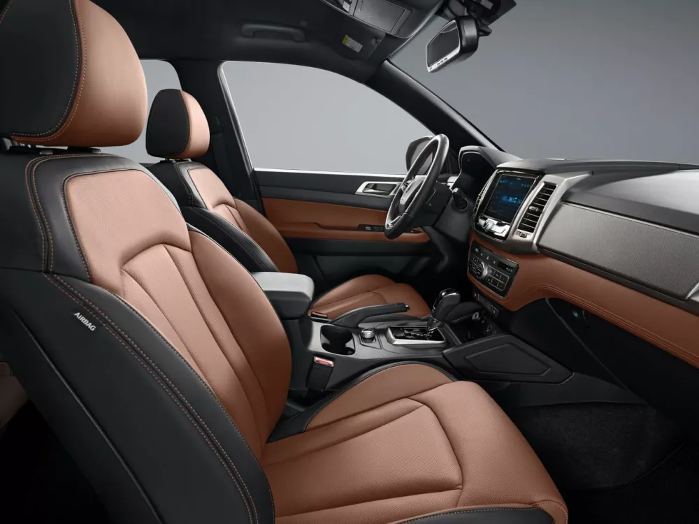 Автомобиль SsangYong Rexton Sports I Пикап Двойная кабина