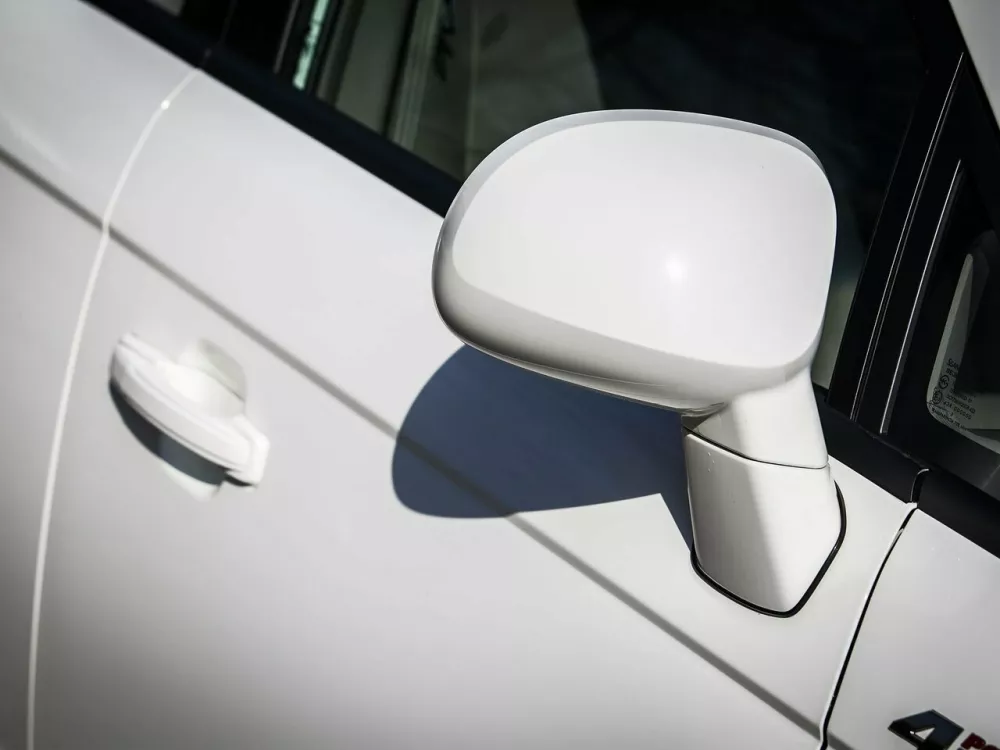 Автомобиль SsangYong Stavic Минивэн