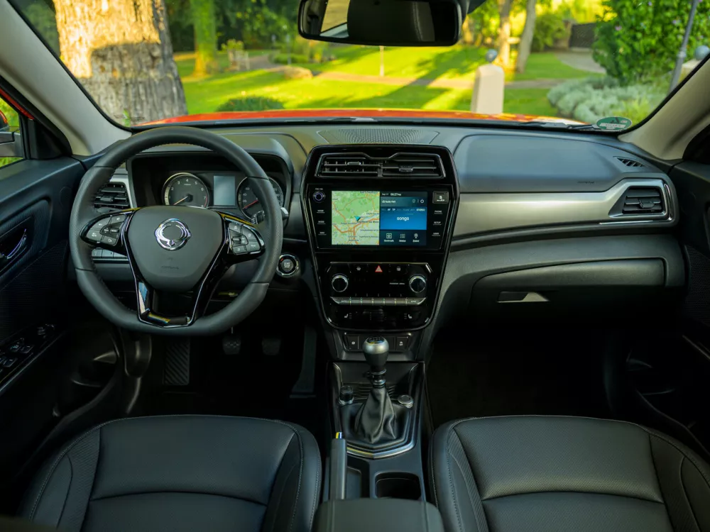 Автомобиль SsangYong Tivoli I Рестайлинг Внедорожник (5 дверей)