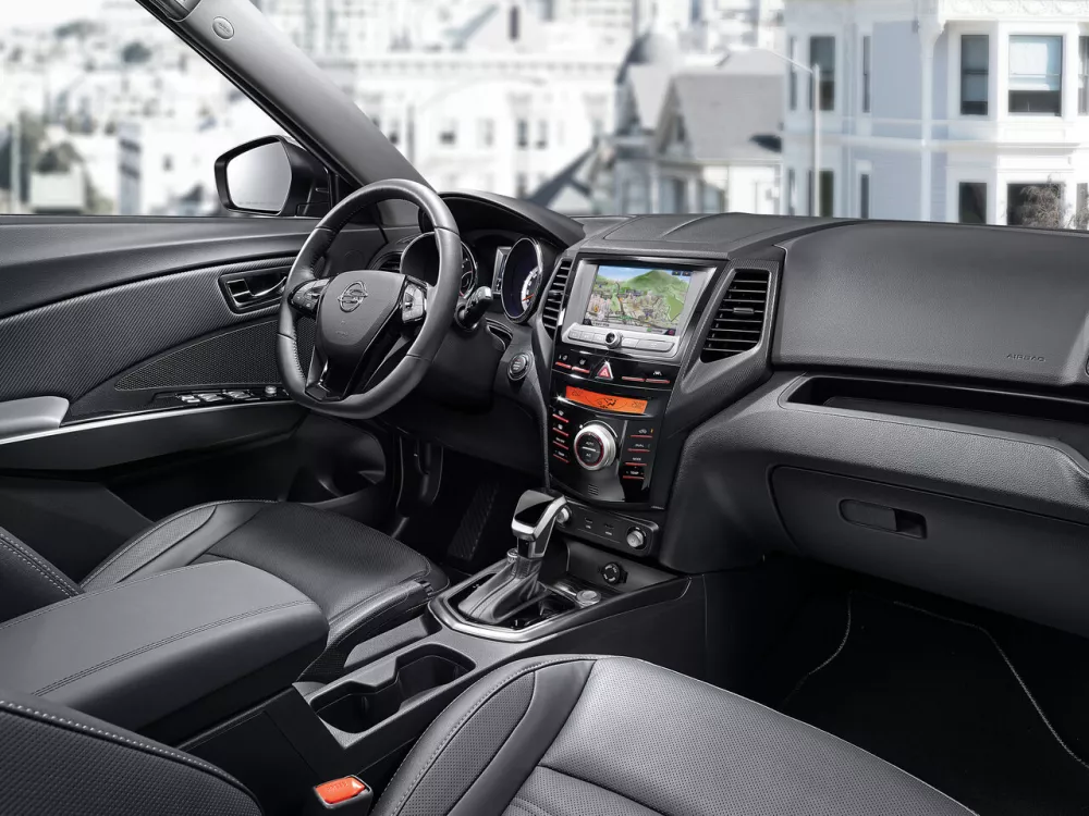 Автомобиль SsangYong Tivoli I Внедорожник (5 дверей)